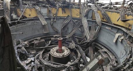 повреждения машинного зала Днепрогэса после мартовских ударов ВКС РФ. Масштаб разрушений значителен